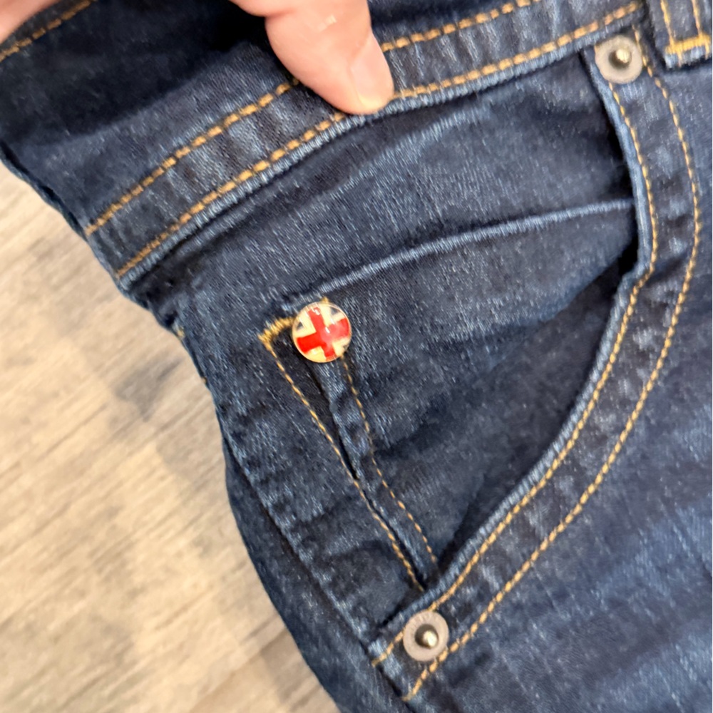Hudson Signature Bootcut Jeans - Picture 4 of 4